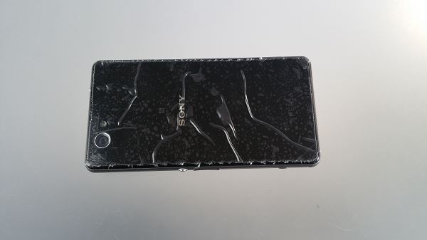 Guide tutoriel de réparation pour le Sony Xperia Z1 compact D5503